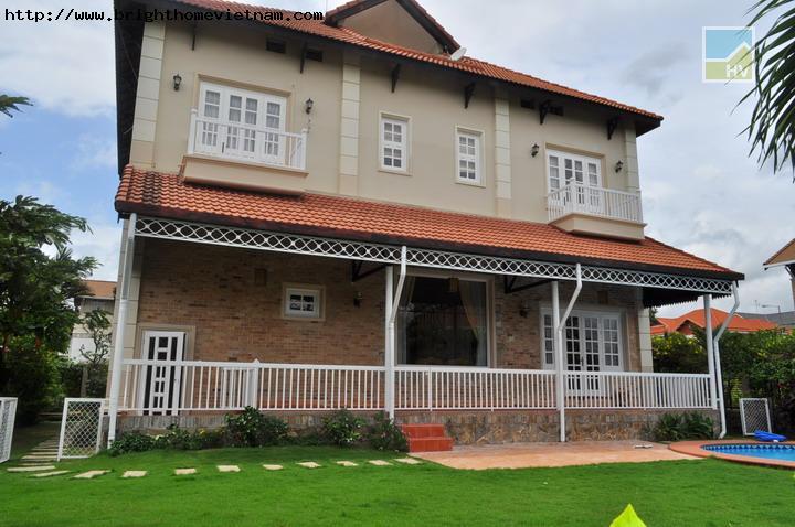 House for rent in Thao Dien ward D2 in compound